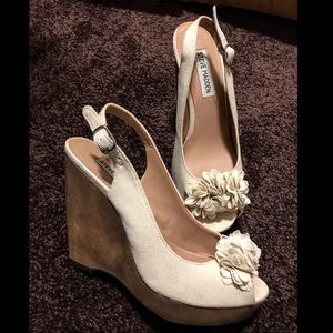 Steve Madden wedges
